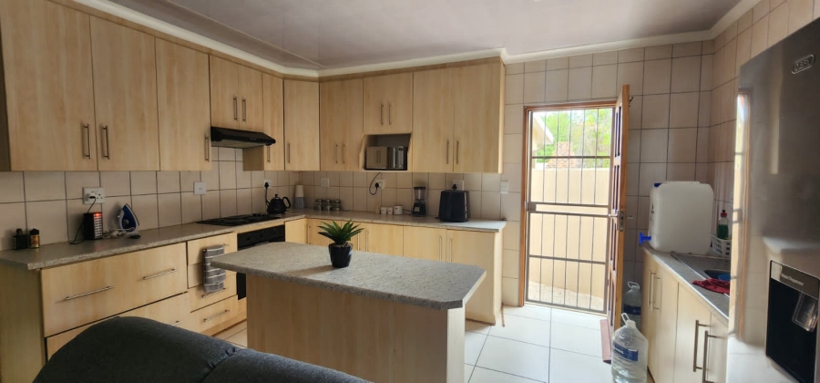 3 Bedroom Property for Sale in Hadison Park Northern Cape